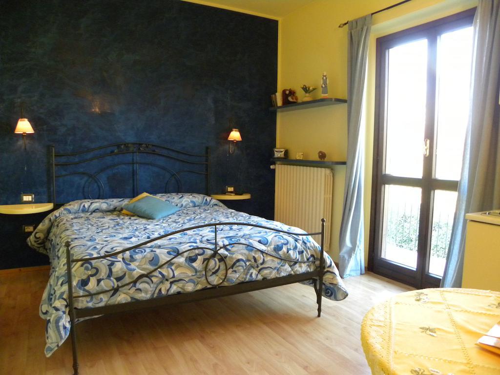 Agriturismo Fano'S Farm Suno Δωμάτιο φωτογραφία