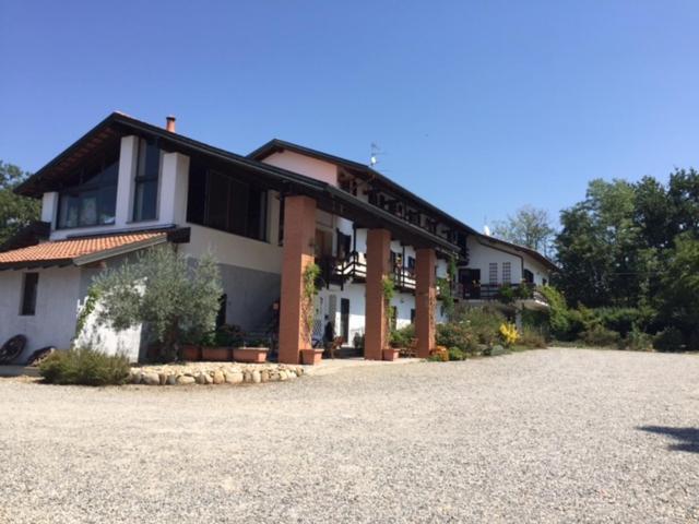 Agriturismo Fano'S Farm Suno Εξωτερικό φωτογραφία